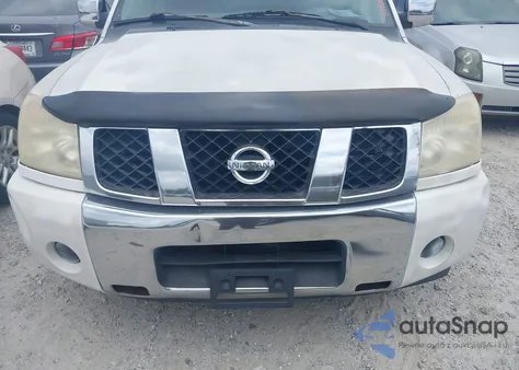 2005 Nissan Armada Le z USA, uszkodzony, nr VIN 5N1AA08A35N717965